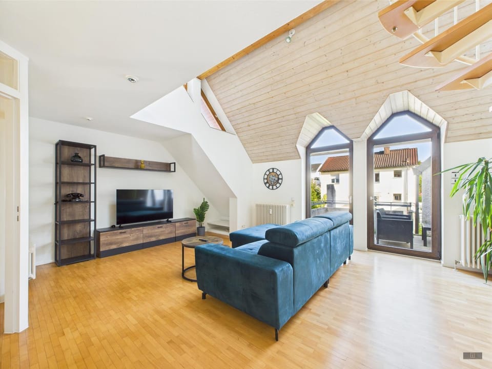 Communal lounge/ TV room, TV and multimedia, Living room, Evening entertainment