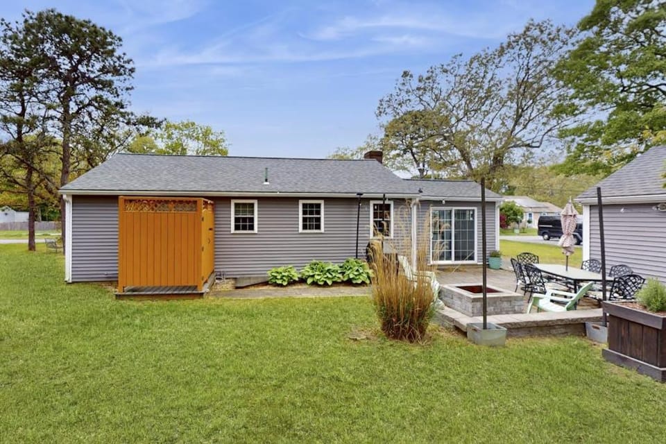 Cape Serenity House in South Yarmouth