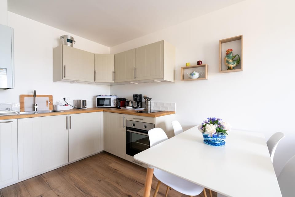 Kitchen or kitchenette, stove