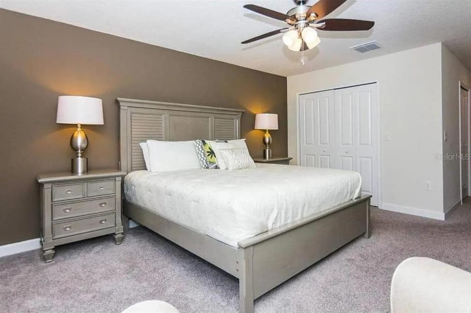 1592 TE - Elegant 5BR Home Private Pool in Champions Gate Resort House in Four Corners