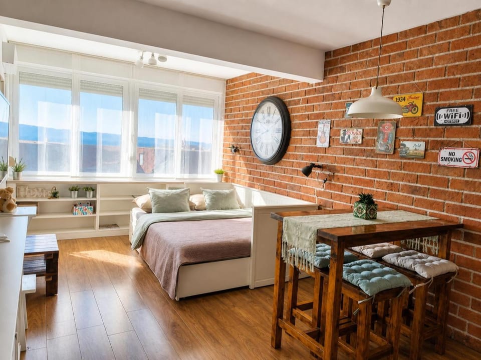 Bed, Living room