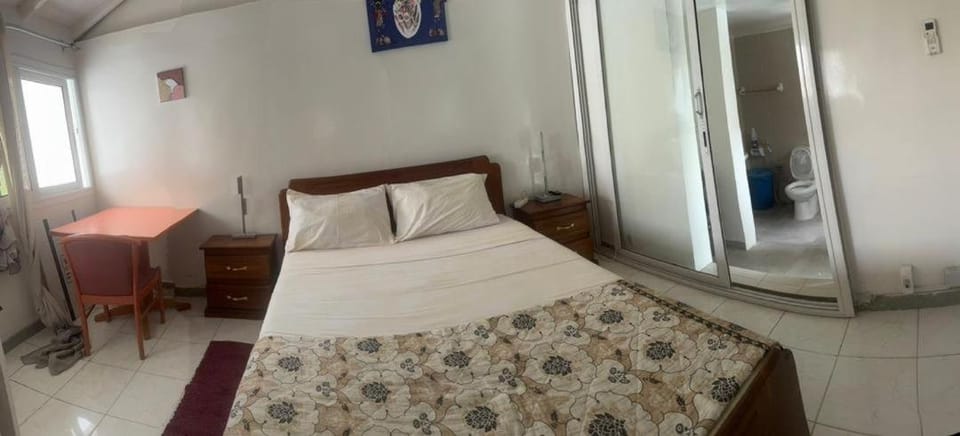 Appartement F2 moderne et tout équipé Apartment in Dakar