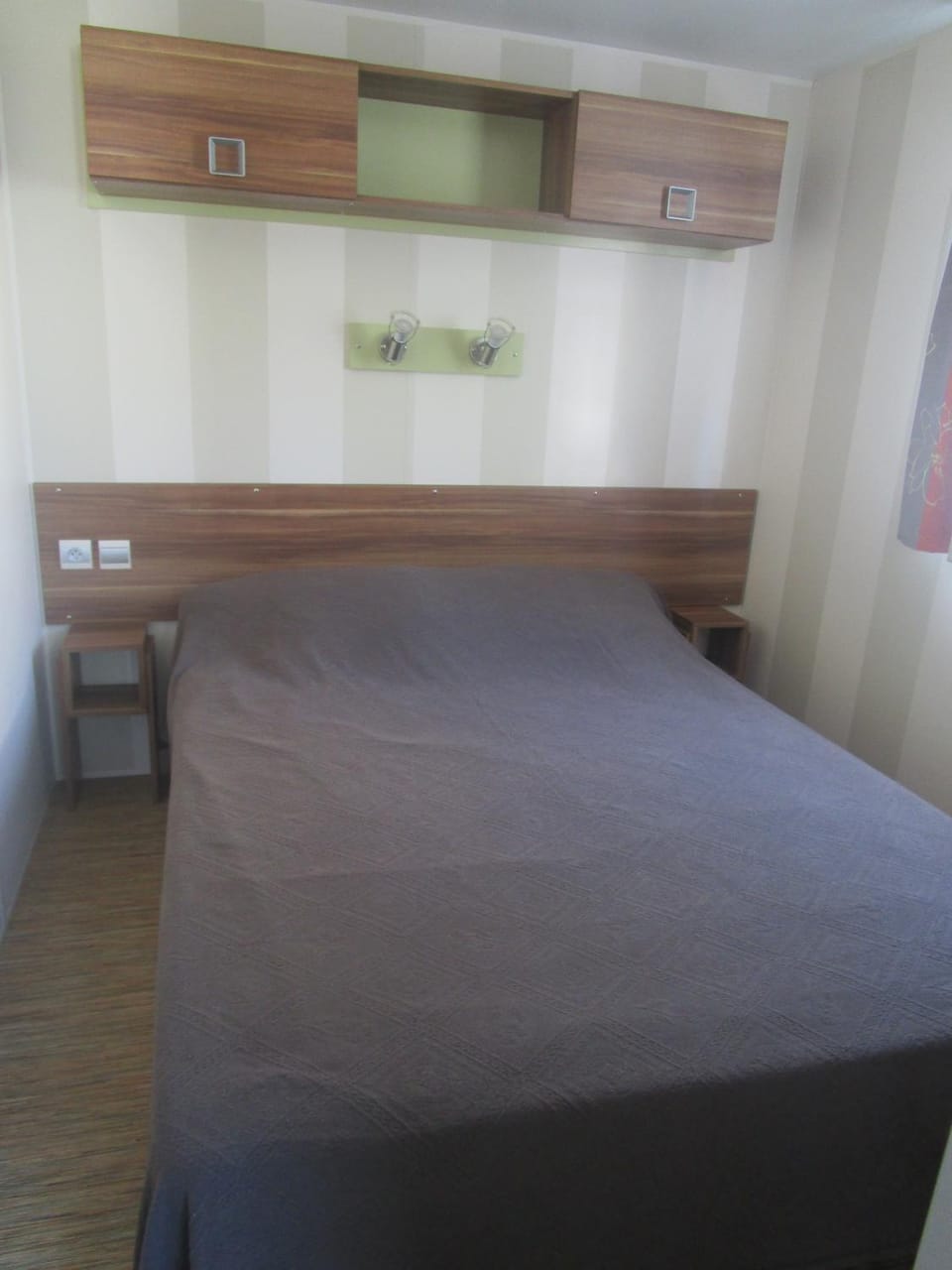 Mobil-home Campground/ 
RV Resort in Nouvelle-Aquitaine