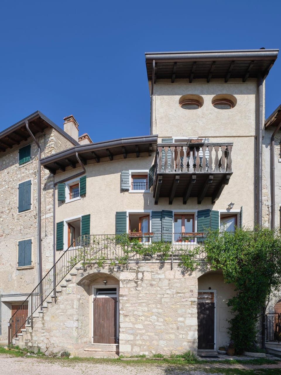 La Casa di Mia - country house House in Torri del Benaco