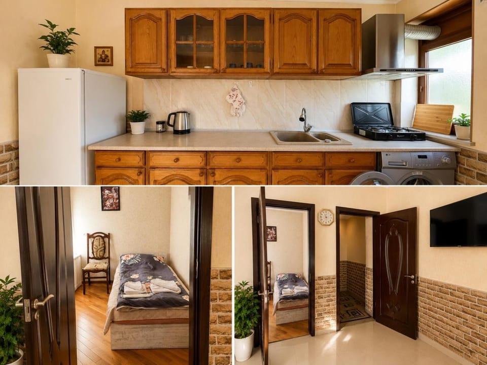 Kitchen or kitchenette, Living room, Bedroom