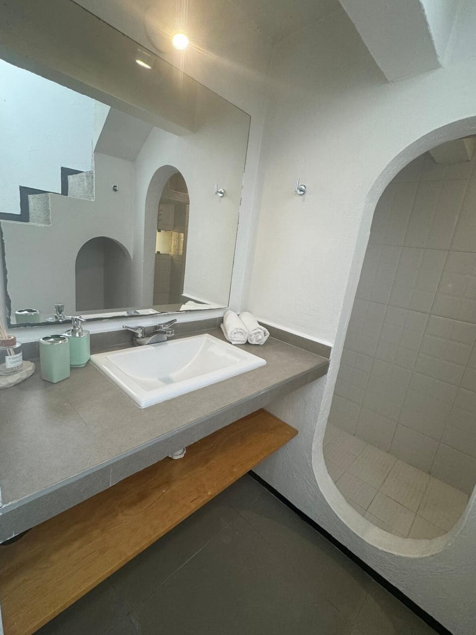 Briones Mustard Forest House House in Xalapa