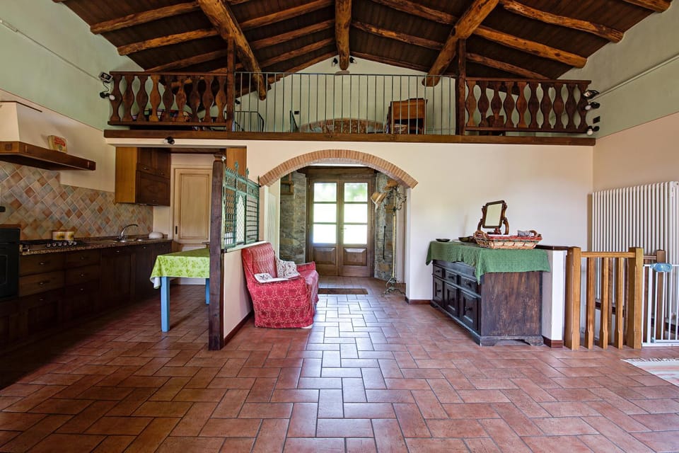 Communal lounge/ TV room, Coffee/tea facilities, Kitchen or kitchenette, Living room, Communal kitchen