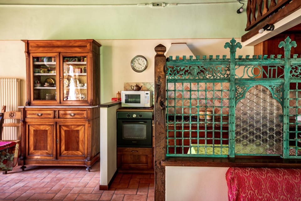 Kitchen or kitchenette, Decorative detail, Decorative detail