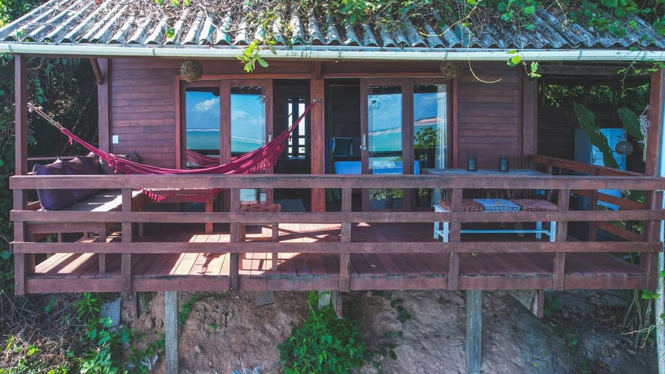 Property building, Facade/entrance, Day, View (from property/room), Balcony/Terrace