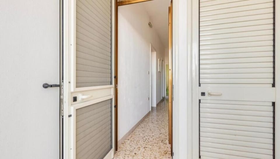 ASIA PP Sx Apartment in Torre Lapillo