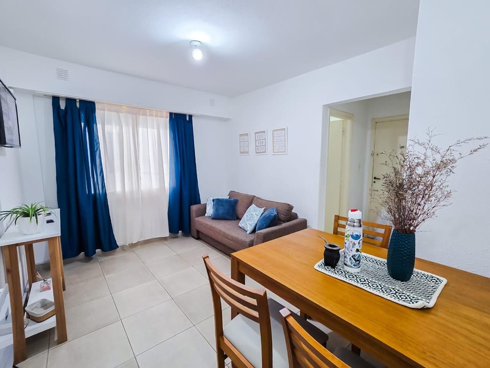 TV and multimedia, Living room, Dining area