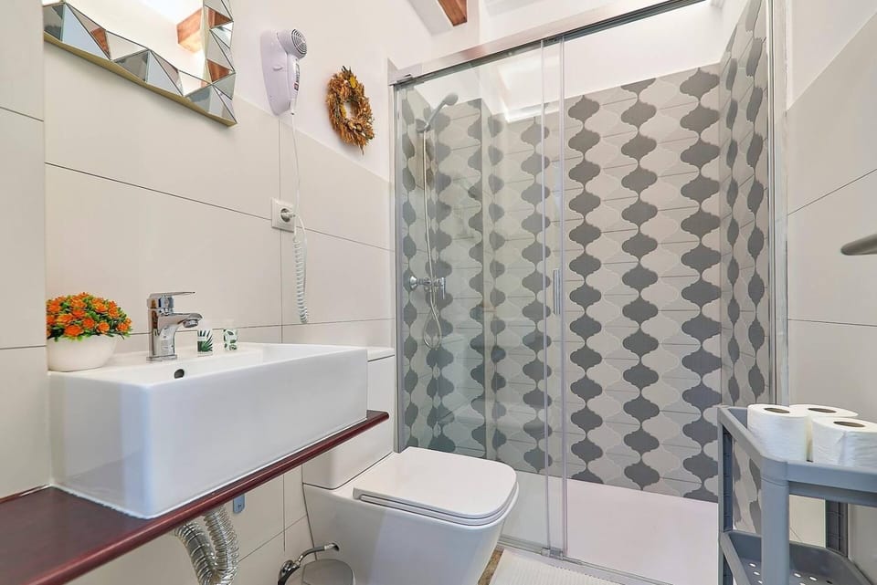 Estrella Súper Nova by Invalencia Apartment in Valencia
