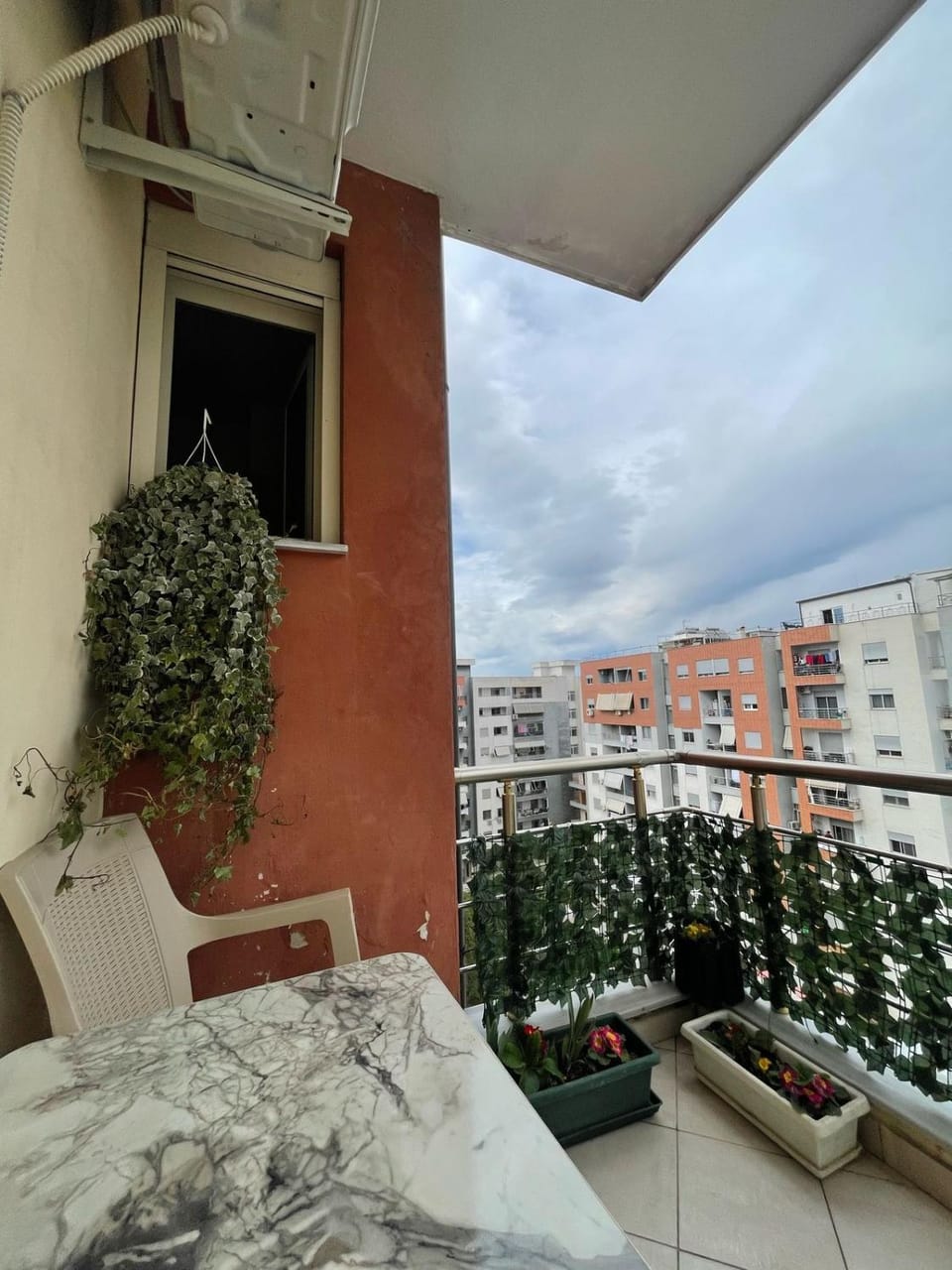 Spacious Apartment with Balcony Apartment in Tirana