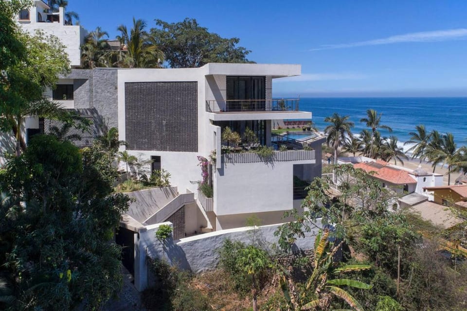 Luxe Beach Lovers Getaway Apartment in San Francisco, Nayarit