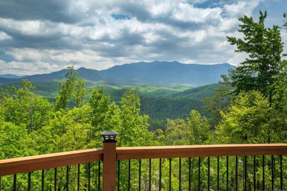 Natural landscape, Balcony/Terrace, Mountain view