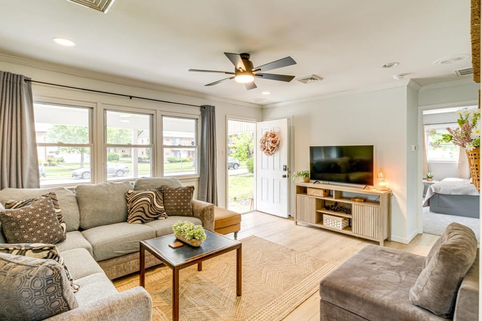 Near Dog Beach: Somers Point Escape w/ Large Yard! House in Somers Point