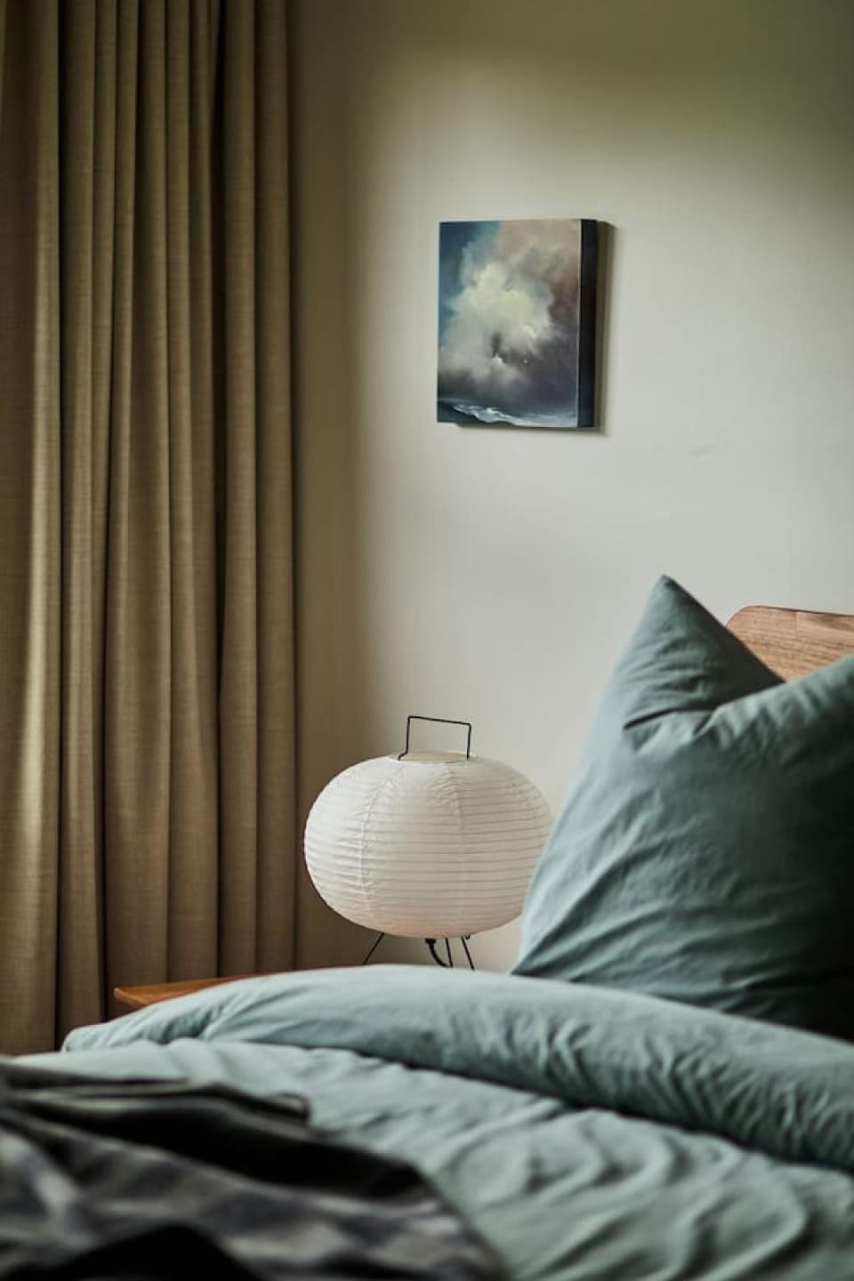 Mid-Century Modern Retreat House in Tasmania