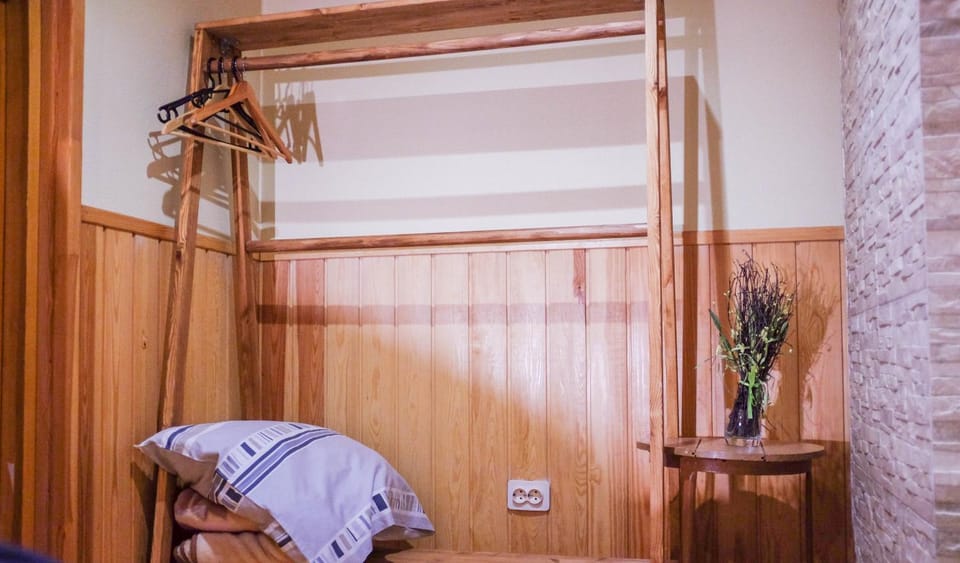 People, Other, Decorative detail, Bedroom, Pets, Garden view, children
