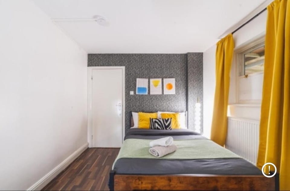 2BED Brick Lane residence Urban Escape Apartment in London Borough of Hackney