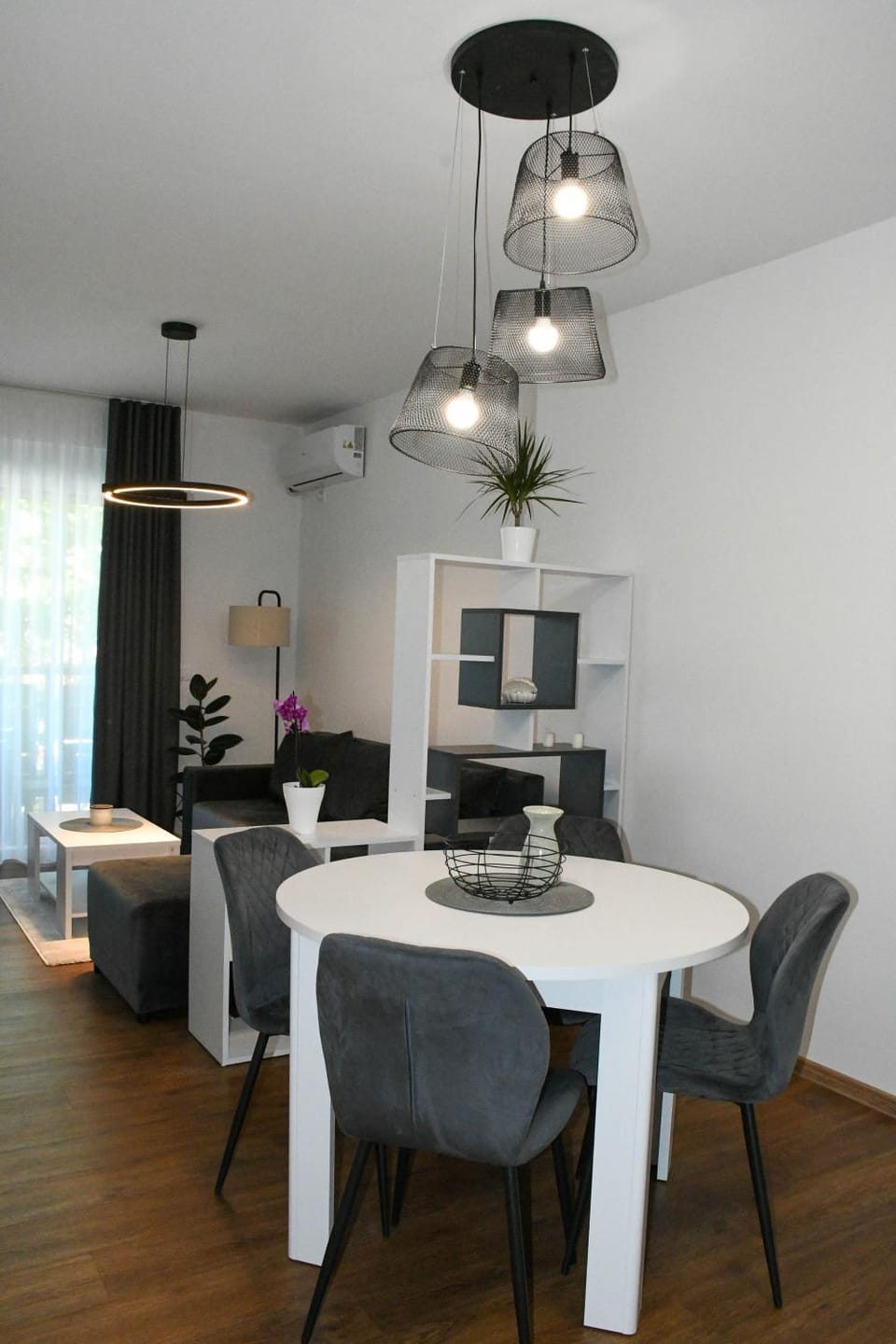 Living room, Seating area, Dining area