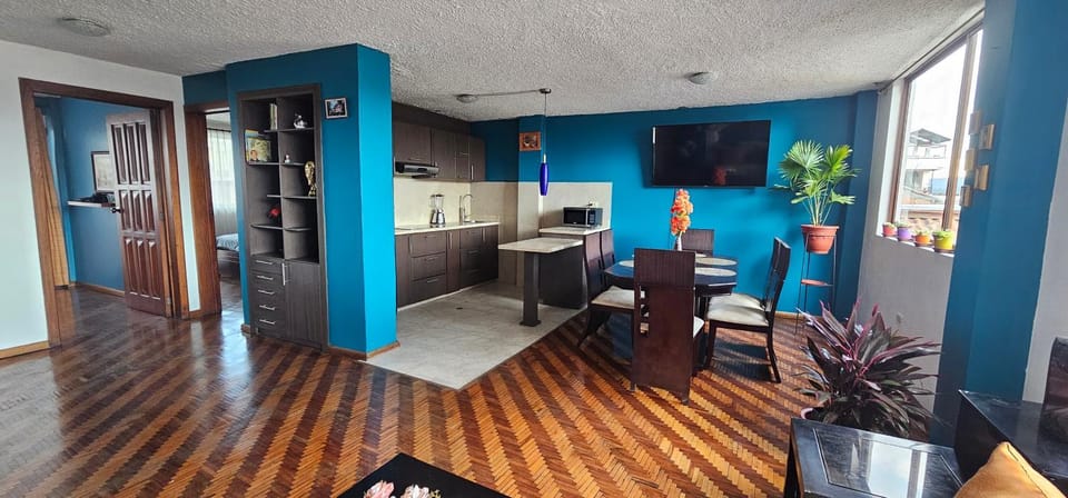 TV and multimedia, Kitchen or kitchenette, Dining area