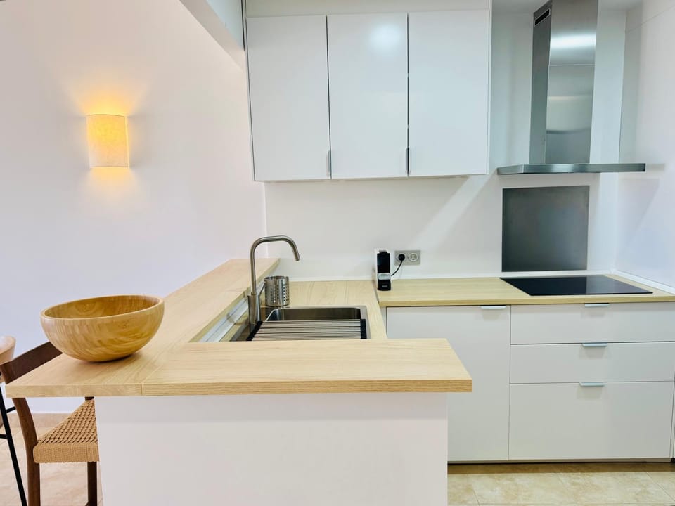 Kitchen or kitchenette, stove