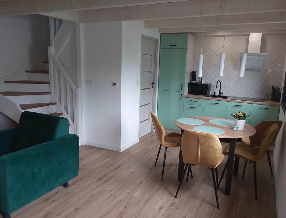 Domek na Kaszubach, Borowy Młyn, jezioro Gwiazda, sauna, 2 House in Pomeranian Voivodeship