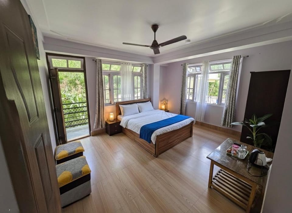 Blue Sky Homestay , Lingmoo Farm Stay in India