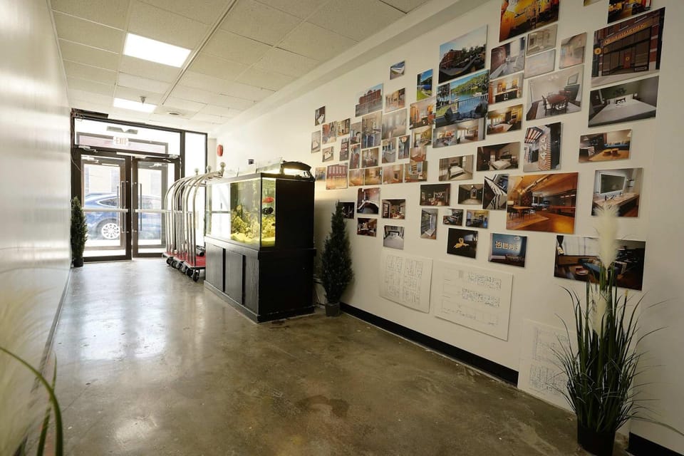 New Loft 3 min to Local hospitals Sleeps 4 Apartment in Pittsburgh