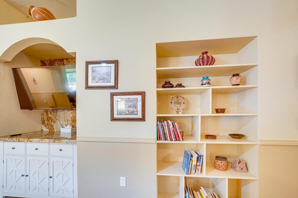Hot Tub & Game Room: Scenic Sedona Home! House in Sedona