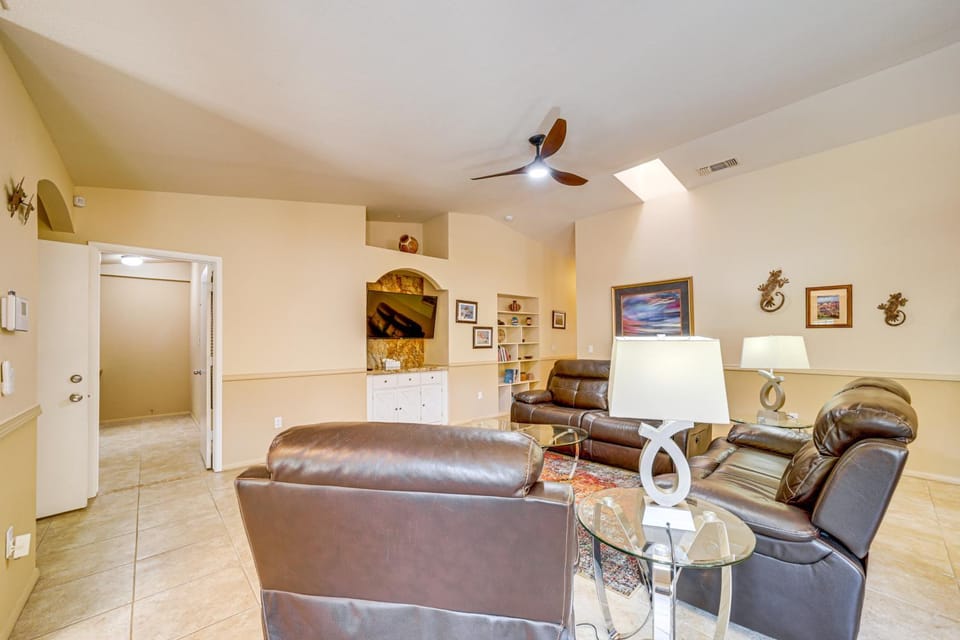 Hot Tub & Game Room: Scenic Sedona Home! House in Sedona