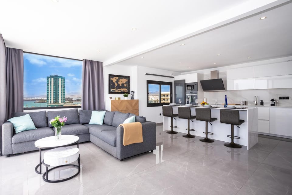 Kitchen or kitchenette, Living room, Dining area