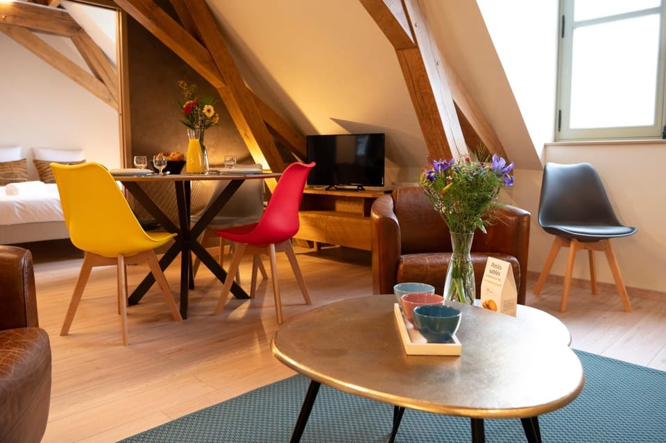 Property building, Living room