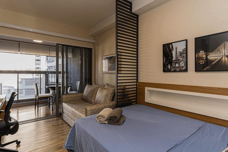 Bed, Living room, Photo of the whole room, Seating area, Bedroom, pet friendly