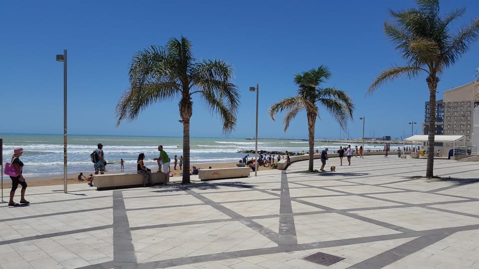 Nearby landmark, Beach