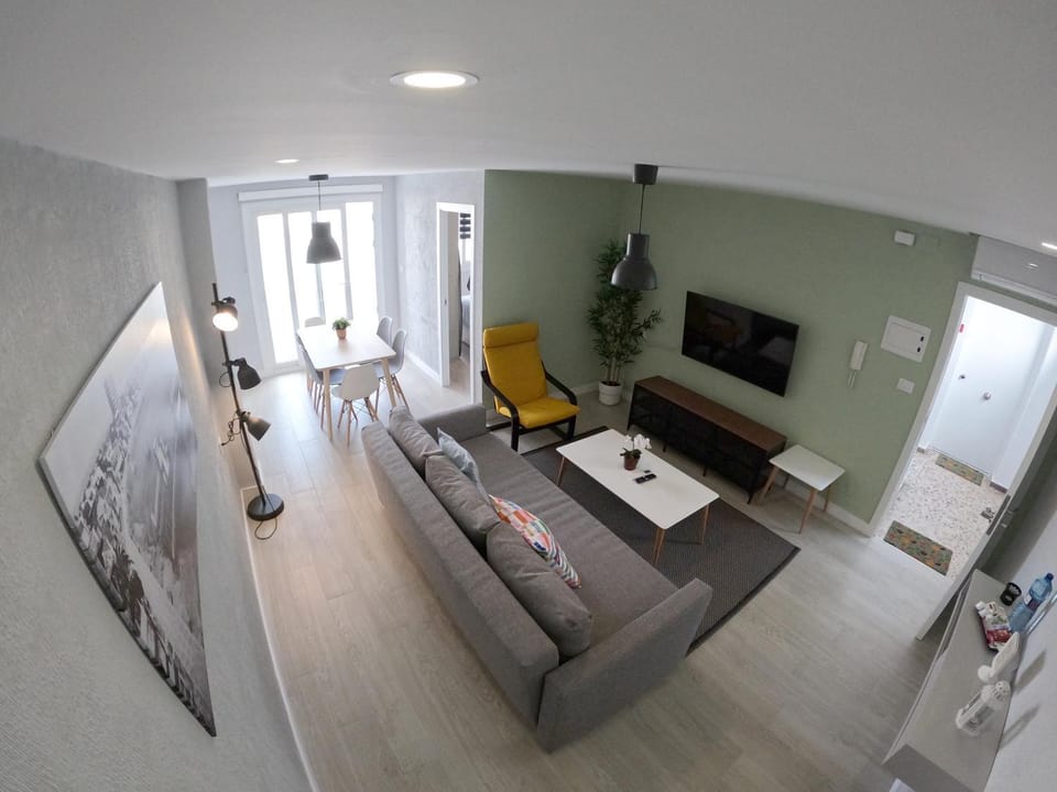 TV and multimedia, Living room, Seating area