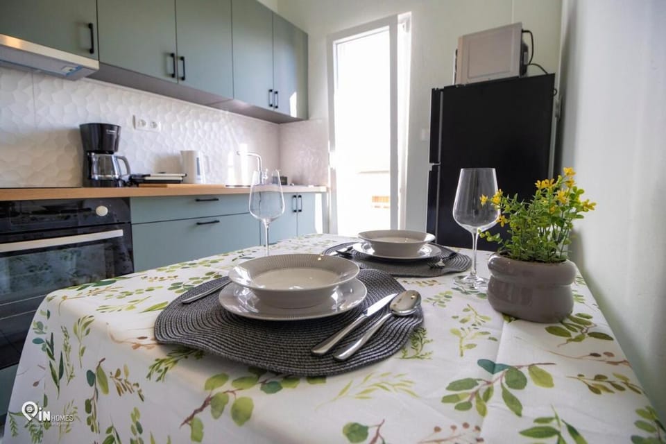 Ariadne - Elegant & Chic House in Egaleo-Athens Apartment in Piraeus Regional Unit, Greece