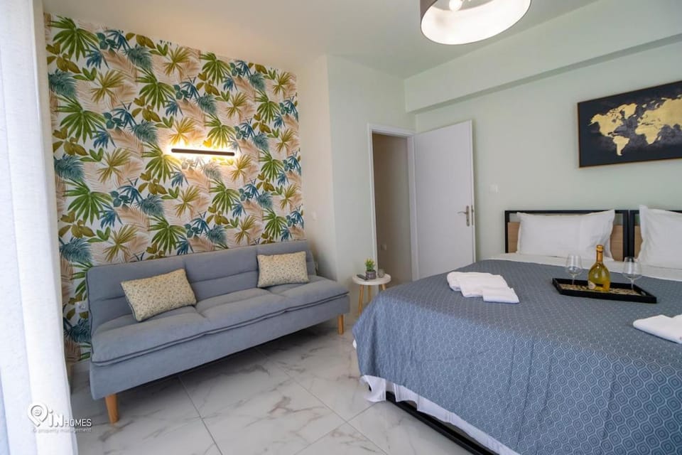 Ariadne - Elegant & Chic House in Egaleo-Athens Apartment in Piraeus Regional Unit, Greece
