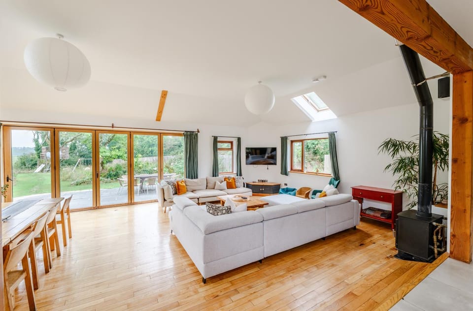 Spacious 7 bedroom retreat in peaceful location House in County Galway