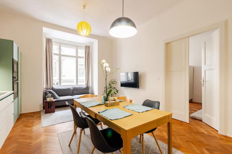 Kitchen or kitchenette, Living room, Dining area