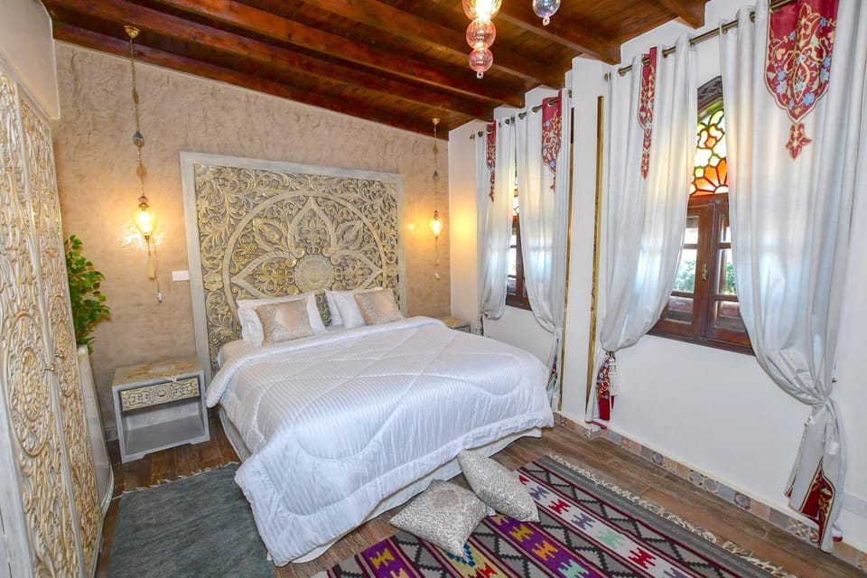 Bed, Bedroom, internet, internet, minibar, air conditioner, air conditioner