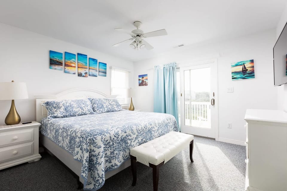 Semi Ocean Front Luxury Home Pool Spa Game Room House in Southern Shores