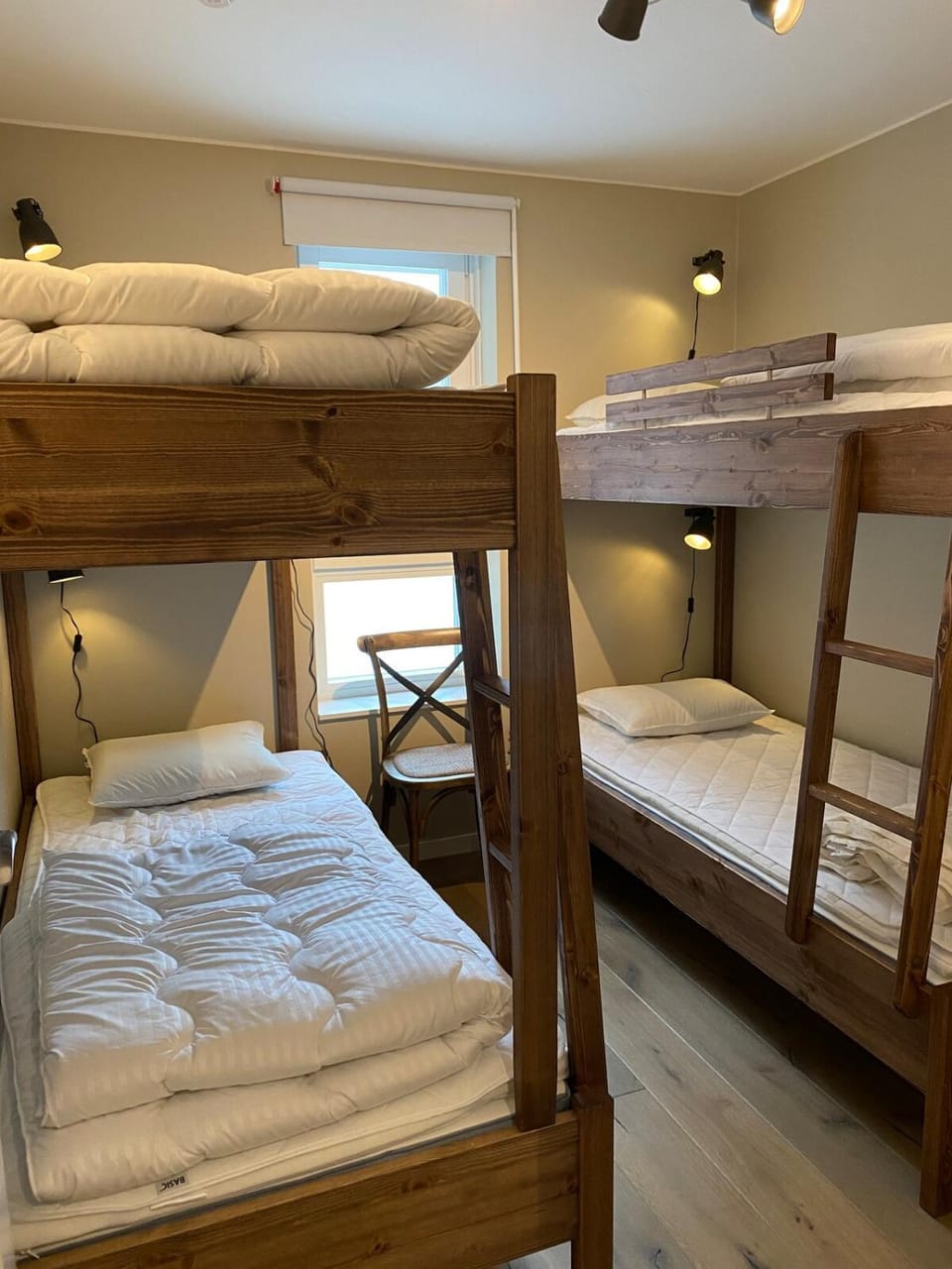Photo of the whole room, Bedroom, bunk bed