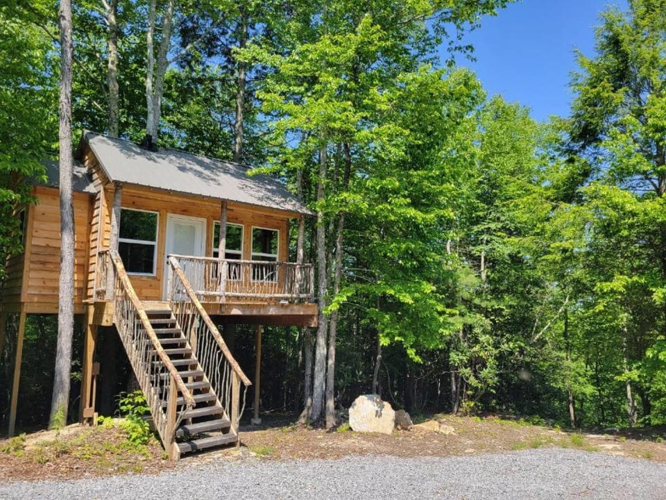 Property building, Natural landscape