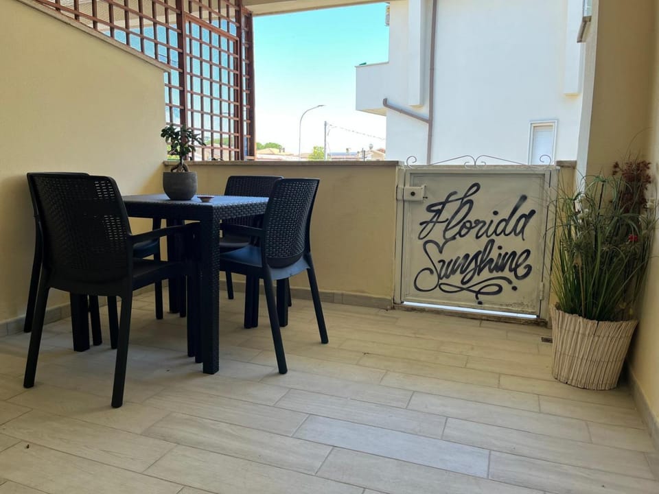 Florida Sunshine Apartment in Lazio
