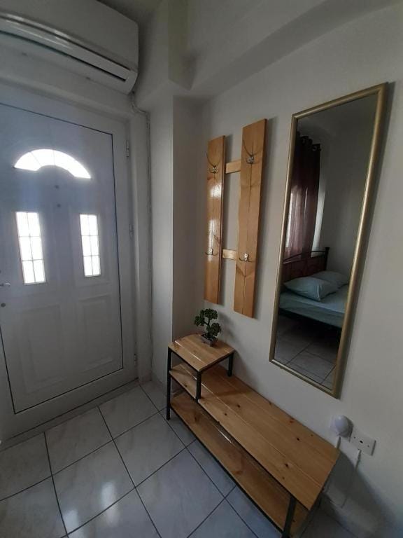 Yellow House 2 Apartment in Messenia