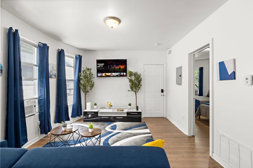 TV and multimedia, Living room, Photo of the whole room