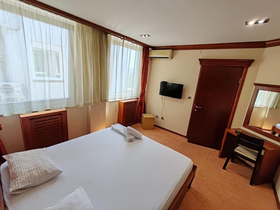 Apartman centar za do 4 osobe Apartment in Novi Sad