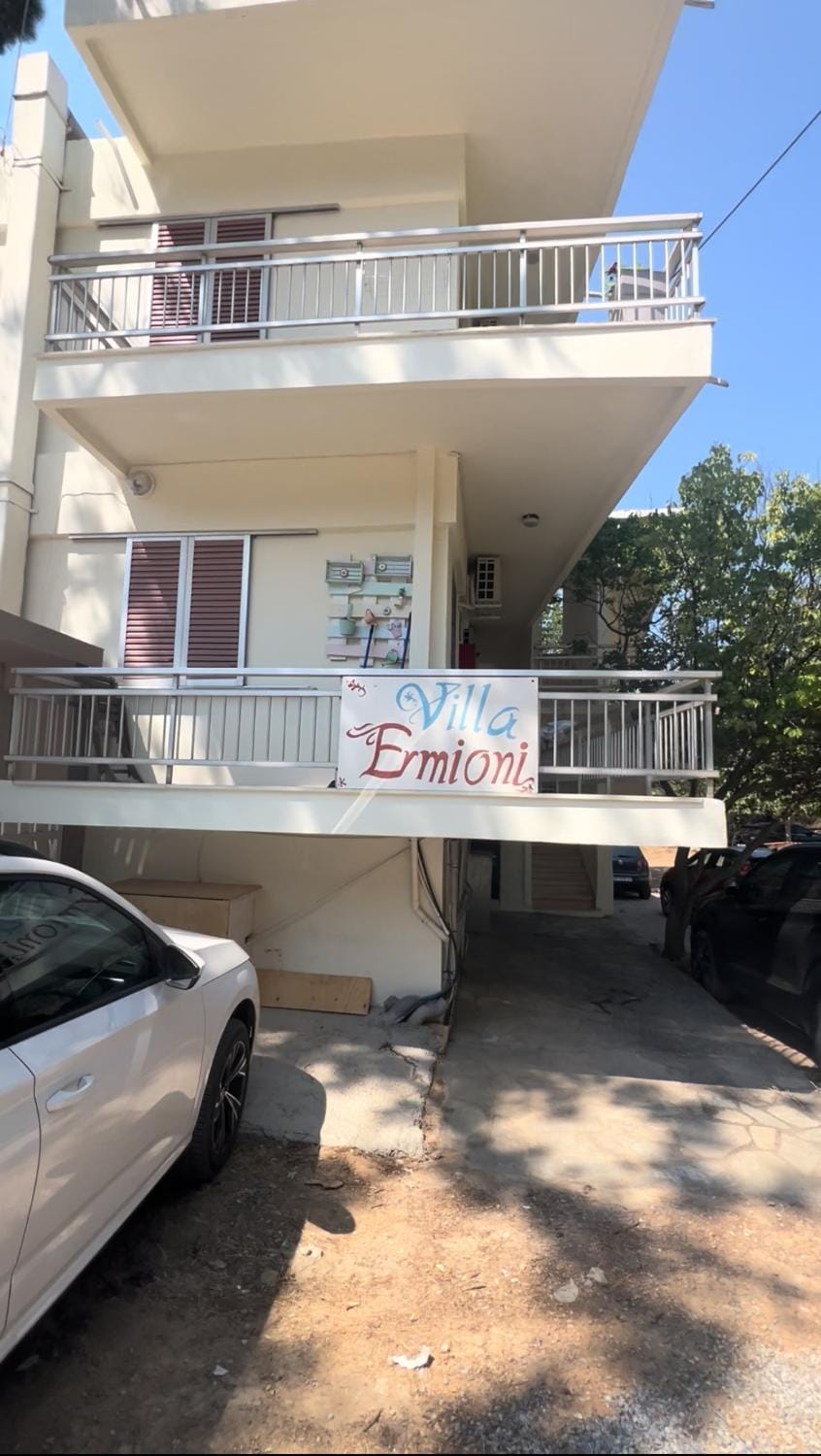 Property building, Parking
