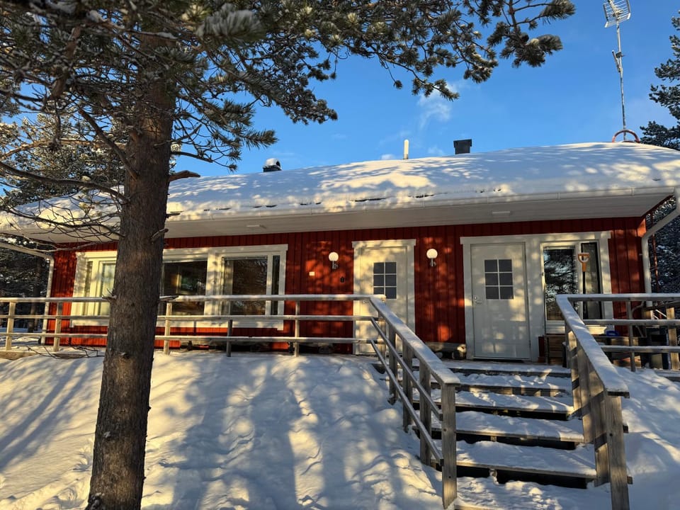 Porotila Toini Sanila Campground/ 
RV Resort in Lapland